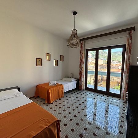Ferienwohnung Archimede Lounge Cefalù Exterior foto